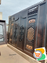 High Quality Metal Gate and Door